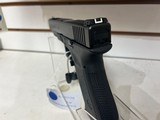 used Glock 34 9mm 6.2" competition model barrel 5 mags double stack good condition range bag - 17 of 18