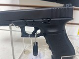 Used Glock 17L 9mm longslide rare "limited production" 6.2" barrel 5 double stack mags range bag good condition - 17 of 17