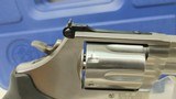 New S+W M686 357 DA REV 4SS AS new in hard plastic case - 16 of 19