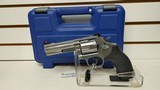 New S+W M686 357 DA REV 4SS AS new in hard plastic case - 1 of 19