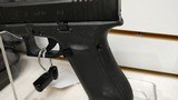 new G45 G5 9MM 17+1 4.0 FS 3-17RD MAGSFRONT SERRATIONS new in box - 7 of 19