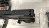New G26 G5 9MM 10+1 3.46 FS 3-10RD MAGSFRONT SERRATIONS hard plastic case new in box - 7 of 19
