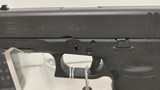 New G30SF 45ACP FS 10+1 GLOCK RAIL / STD MAG RELEASE new in box - 2 of 17