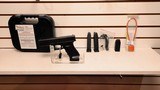 new Glock G20 G4 10MM 15+1 4.61 FS 3-15RD MAGSACCESSORY RAIL 3 mags load assist tool lock hard case - 1 of 19
