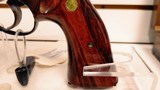 Used S&W Model 19357 magnum4" barrel in woodenTexas Ranger Commemorative Case5 3/4" State of Texas knife unfired good condition redu - 9 of 22