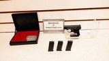 Very good conditionBrowning Automatic Pistol .25 4 factory magazines velvet case very good condition - 10 of 20