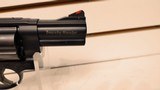 unfired Smith & Wesson Model 29 Bounty Hunter 1 of 500 3