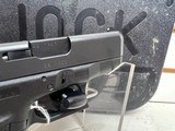 Glock 27 40sw 3 1/4" bbl unfired with box2 mags grip adjusters manuals unfired condition - 10 of 10