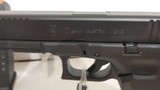 new G17 G5 9MM 17+1 4.49 FS 3-17RD MAGSFRONT SERRATIONS hard plastic case new condition - 4 of 19