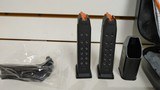 new Glock 19 Gen 59mm4 B FS Ser3/15 new in hard plastic case - 17 of 20