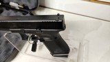 new Glock 19 Gen 59mm4 B FS Ser3/15 new in hard plastic case - 12 of 20