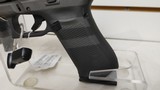 New Glock 17 Gen 5 9mm 4.5 B FS Blk Stealth17rd3 mags grip adjusters hard plastic case new in box - 3 of 19