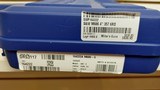 new S+W M686 357 DA REV 4SS AS in hard plastic case new condition - 22 of 22