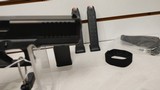 Lightly used G22 G5 40S+W 15+1 4.49 FS 3-15RD MAGSFRONT SERRATIONS in original box 3 mags very good condition - 22 of 24