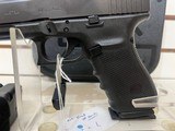 Used Glock 20 10 mm 4 1/2" bbl 3 mags load assist tool original hard plastic case - 13 of 15