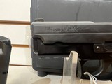 Used Sig Sauer P229 40 S&W E29R-40-B in original box 2 mags very good condition - 10 of 16