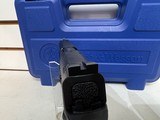 lightly used Smith and Wesson M&P 40 Pro Series Black .40 SW 5-inch 2 15rd mags Fiber Optic Front Sight 022188780321 good condition - 10 of 16
