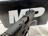 Used S+W M+P M2.0 CMPT 9MM 15R B FS original box 2 mags original box grip adjusters good condition - 2 of 18