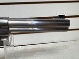 Lightly used S&W 629 - 5 Classic 44 mag6 1/2" bbl 6 shotstainless with black grips good condition - 2 of 13