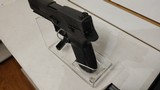 used sig p320 9mm 4.5" bbl 2 17 rnd mags original hard plastic case good conditon - 8 of 15