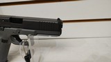 new GLK 17G5 9MM 17RD CONGRY BLK new in box - 15 of 18