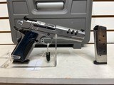 Lightly used S+W 1911PC 45AP 5SS 8R G10 ADJ in original box 2 mag less than 200 rounds fired very good condition - 13 of 17