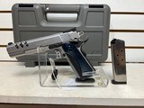 Lightly used S+W 1911PC 45AP 5SS 8R G10 ADJ in original box 2 mag less than 200 rounds fired very good condition - 1 of 17