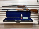 Used Winchester 101 Top SingleTrap Combo 12 34" full
32" bott imp mod
top full
good condition luggage case - 1 of 25