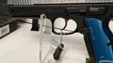 owned unfired CZU SHADOW2 BLK 9MM 17R B GRIP 3 mags hard plastic case like new condition - 7 of 21
