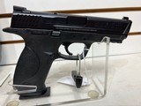 used Smith & Wesson M&P 40 Carry & Range Kit MA 40 S&W 022188393507 in hard plastic case - 8 of 14