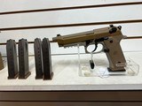 owned unfired Beretta M9A3 9mm J92M9A3M in ammo can with 5 17 round mags new condition - 2 of 17