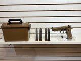 owned unfired Beretta M9A3 9mm J92M9A3M in ammo can with 5 17 round mags new condition - 1 of 17