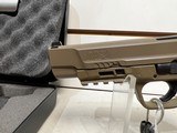Used Smith & Wesson M&P 40 M2.0 40 S&W 11595 original box - 7 of 16