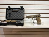 Used Smith & Wesson M&P 40 M2.0 40 S&W 11595 original box - 1 of 16