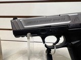 Used Smith & Wesson SD40 VE 2 Mags - 5 of 16