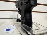 Used taurus PT24/7 3" bbl.40 sw 2 14rnd mags range bag good condition - 9 of 16