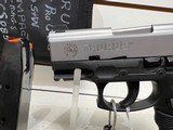 Used taurus PT24/7 Pro C DS Compact 40 sw3.5