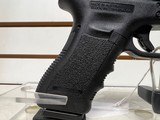used Glock 22.40 sw4.25" bbl1 10 round mag no box no manuals - 9 of 13