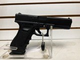 used Glock 22.40 sw4.25" bbl1 10 round mag no box no manuals - 8 of 13