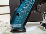 Used CZ Shadow 2 Blue, 1 Mag, Box/not factory. - 11 of 16