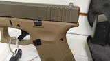 New GLK 19G5 9MM 15RD DDE PATB new in hard plastic case new in box - 4 of 18