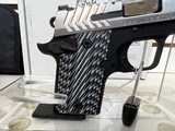 used Springfield 911 9mm PG9119S in orignal box 8 mags softcase good condition - 10 of 15