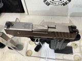 used Springfield 911 9mm PG9119S in orignal box 8 mags softcase good condition - 6 of 15