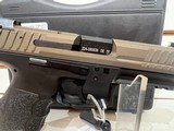 new H+K VP9 9MM 17R BB NS new in hard plastic case load assist 3 17 rnd mags new condition - 11 of 14