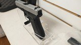 new GLK 17G5 9MM 17RD SA SLIDE new in hard plastic case - 10 of 20