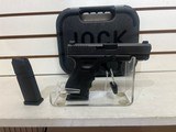 Used Glock 19 9mm 3.80" bbl 2 15 rnd mags load assist tool hard glock case - 13 of 20