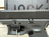 new GLK 19G5 9MM 15RD CONGRY SMOKE 850016570338 new in hard case - 5 of 16