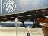 Used Smith & Wesson Model 41, 1 Magazine, With Original Box. - 5 of 24