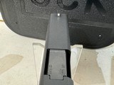 Used Gen 3 Glock 19, with Original Box, 2 Mags, Speed Loader - 9 of 17
