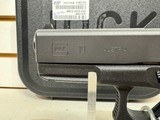 Used Gen 3 Glock 19, with Original Box, 2 Mags, Speed Loader - 6 of 17